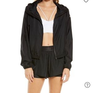 *NWT* Alo Yoga Catch the Light jacket size S